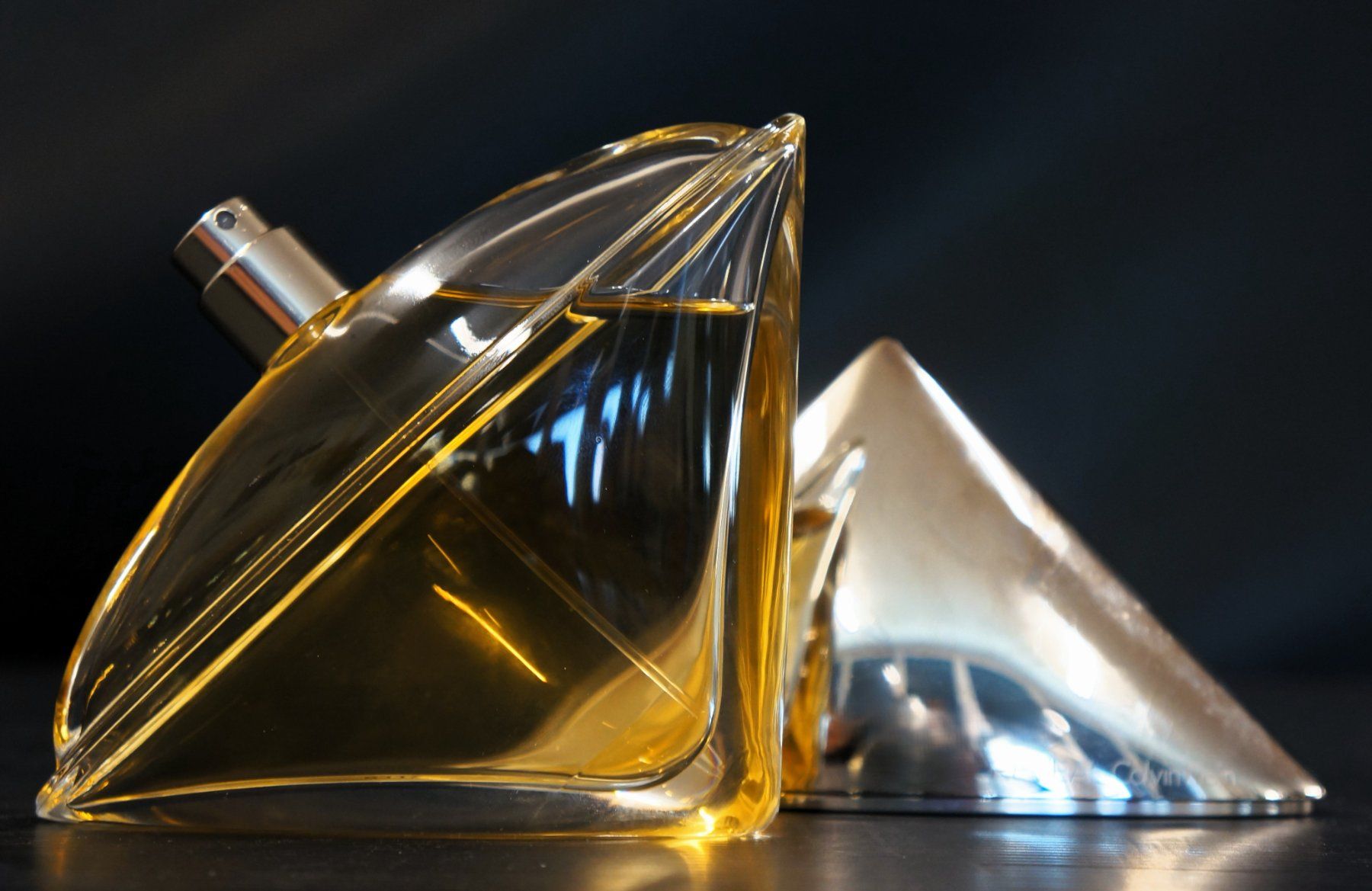Calvin Klein Profumi & Eau de Toilette: Calvin Klein Parfüm REVEAL – Usato da Basel venduto da bk_brockibasel 2