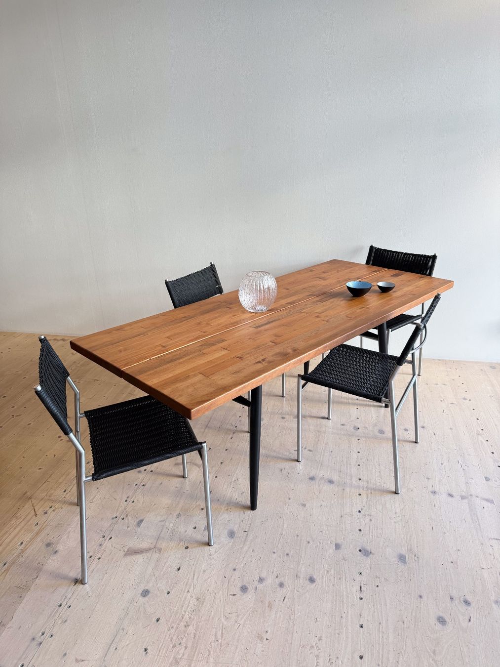 Tables: Pirkka Dining Table by Ilmari Tapiovaara – D'occasion à Zürich par heydaymoebel 6