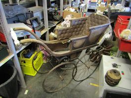 RARITÄT Antiker Kinderwagen aus den 1920er Jahren