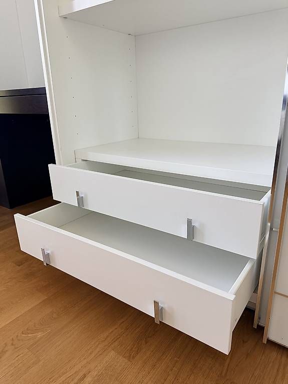 Armadi: Kleiderschrank – Usato da Biel/Bienne venduto da secondstore 2