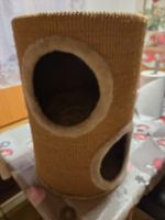Kratztonne beige Sisal mit zwei Höhlen guter Zustand
