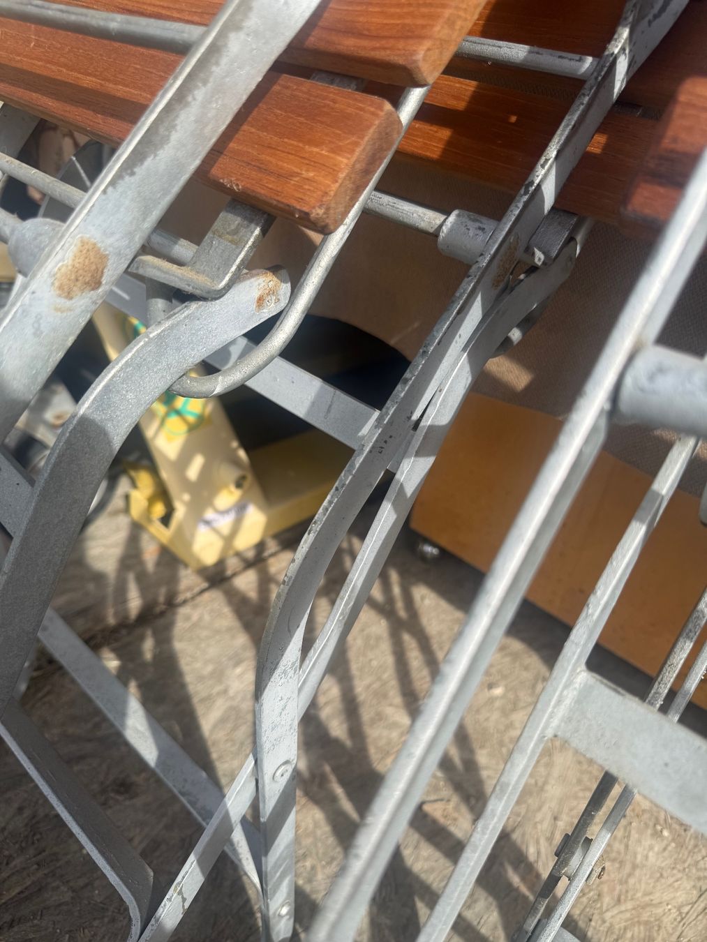 Sedie: Garten Klappstuhl // 6 verfügbar – Usato da Schinznach-Dorf venduto da mix 4