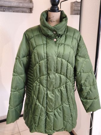 Fuchs Schmitt Daunenjacke grün Grösse 46 guter Zustand
