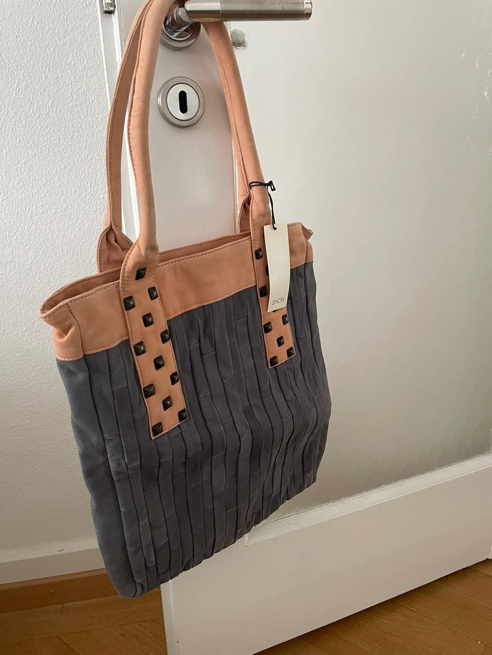 Borse da donna: Neue Wildleder Tasche Damen Snob – Nuovo (secondo la descrizione) da Zürich venduto da nel_k752 2
