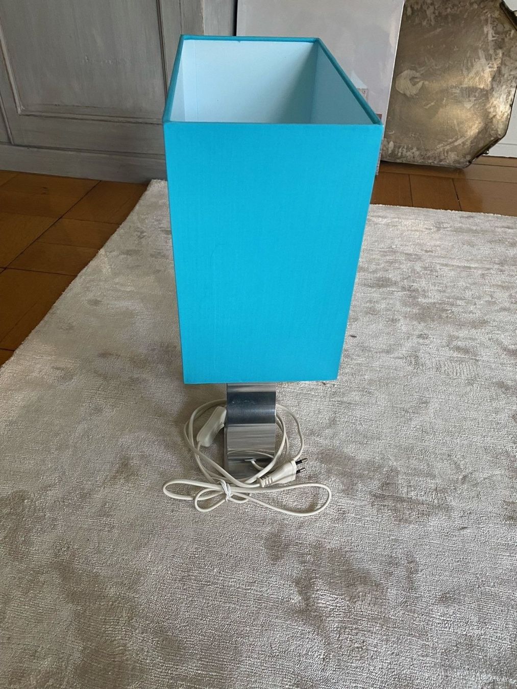 Lampade: Designer Tischlampe silber/türkis – Usato da Wohlen AG venduto da homecollectivech 1