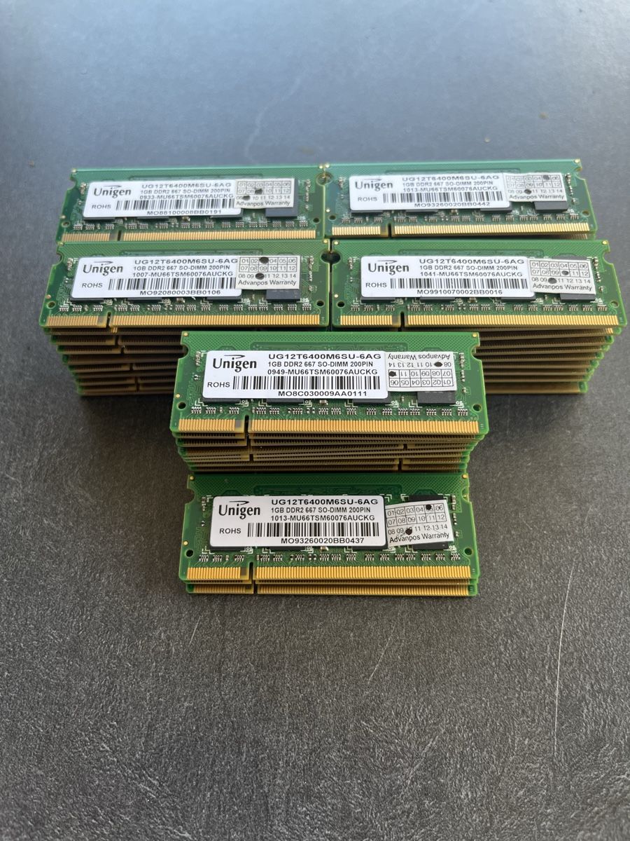 Memoria / RAM: Unigen 53GB DDR2 – Nuovo (secondo la descrizione) da Schindellegi venduto da Mmickeymouse 1