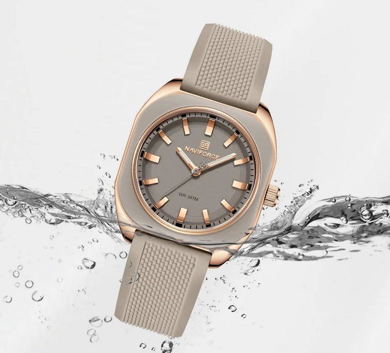 Orologi: Elegante polygonale Silikonuhr mit Quarzwerk – Nuovo e nell'imballaggio originale da Lausanne venduto da WATCH-WORLD 4