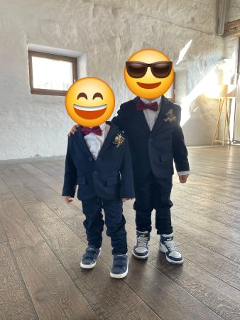 Kinder Anzug, dunkelblau, WE und wie neu