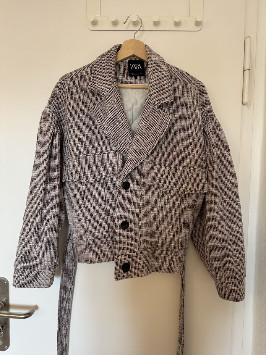Zara Jacken: Zara Jacke, Grösse L – Gebraucht aus Geroldswil von ana_rb6t