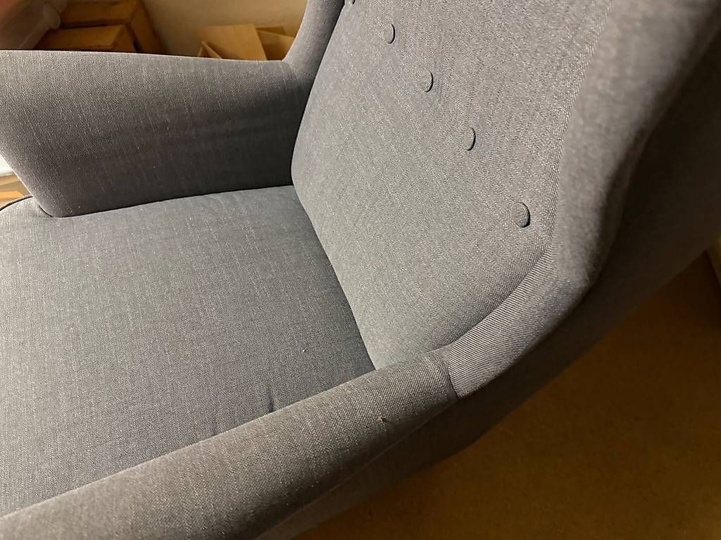 Sessel: Ohrensessel, grau  – Gebraucht aus Stüsslingen von Holla 1