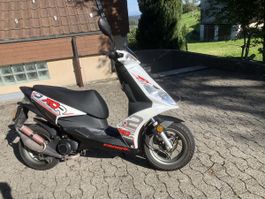 GENERIC  XOR  50   Motorroller  4500 km   Frisch  ab  MFK