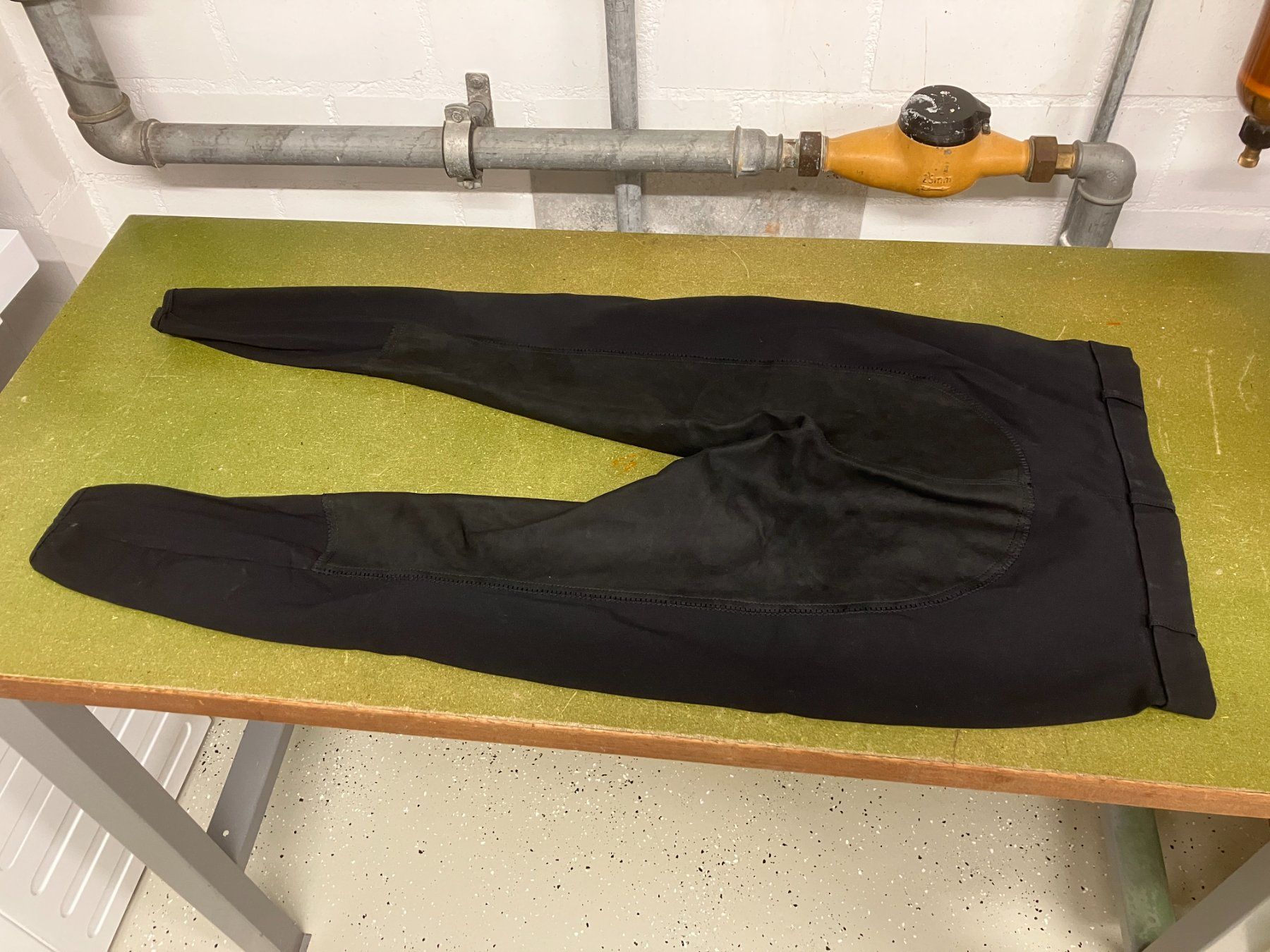 Pikeur Pantaloni: Reithose Pikeur schwarz (Herren) – Usato da Lenk im Simmental venduto da Jrg7410 3