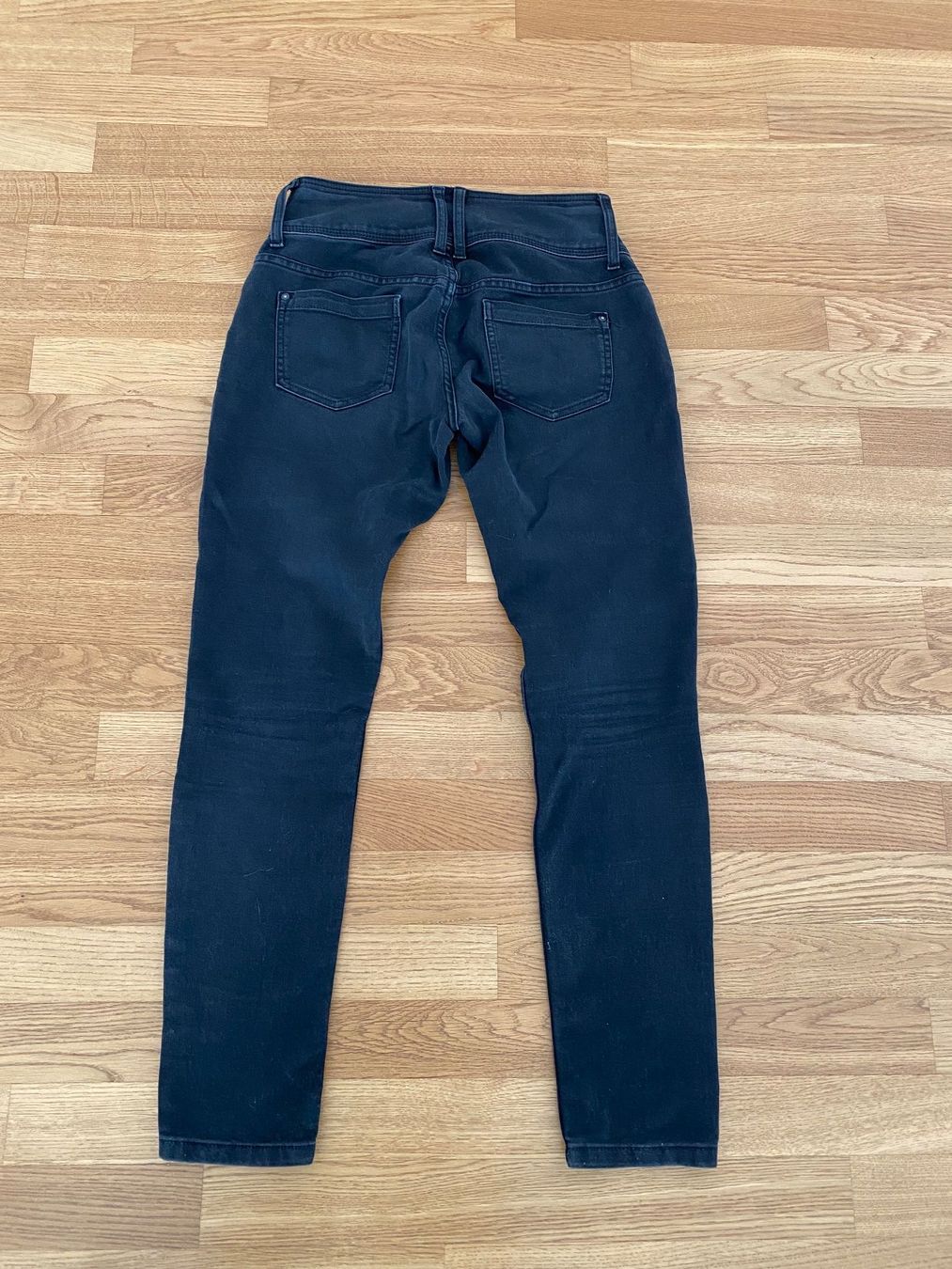 Only Jeans: Only Jeans - schwarz - Gr. 31/32 – Usato da Muri AG venduto da Hookipa01 1