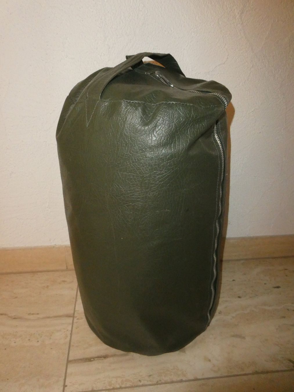Schlafsäcke: Armee Schlafsack gesteppt – Gebraucht aus Mels von KOSL 4