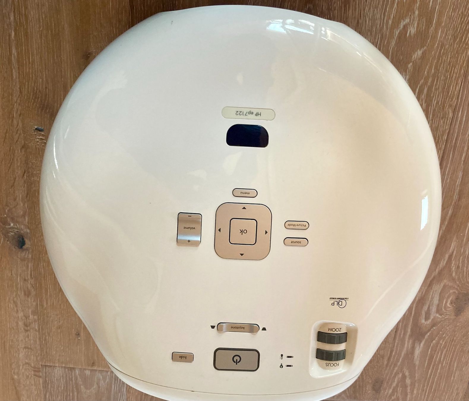 Home Cinema: HP EP7112 DLP Beamer – Usato da Eglisau venduto da Shoprabbit 1
