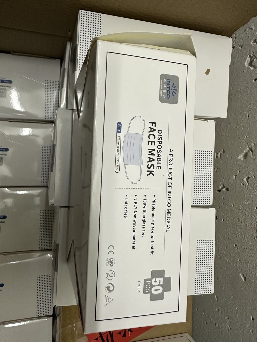 Appareils médicaux: Face Maske – Neuf avec emballage d'origine à Bützberg par Chisco 1