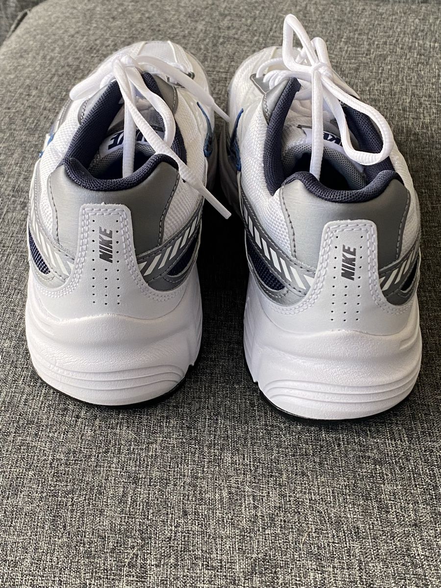 Nike Herrenschuhe: Nike Sneaker – Neu und originalverpackt aus Thun von reb_qd7f 6