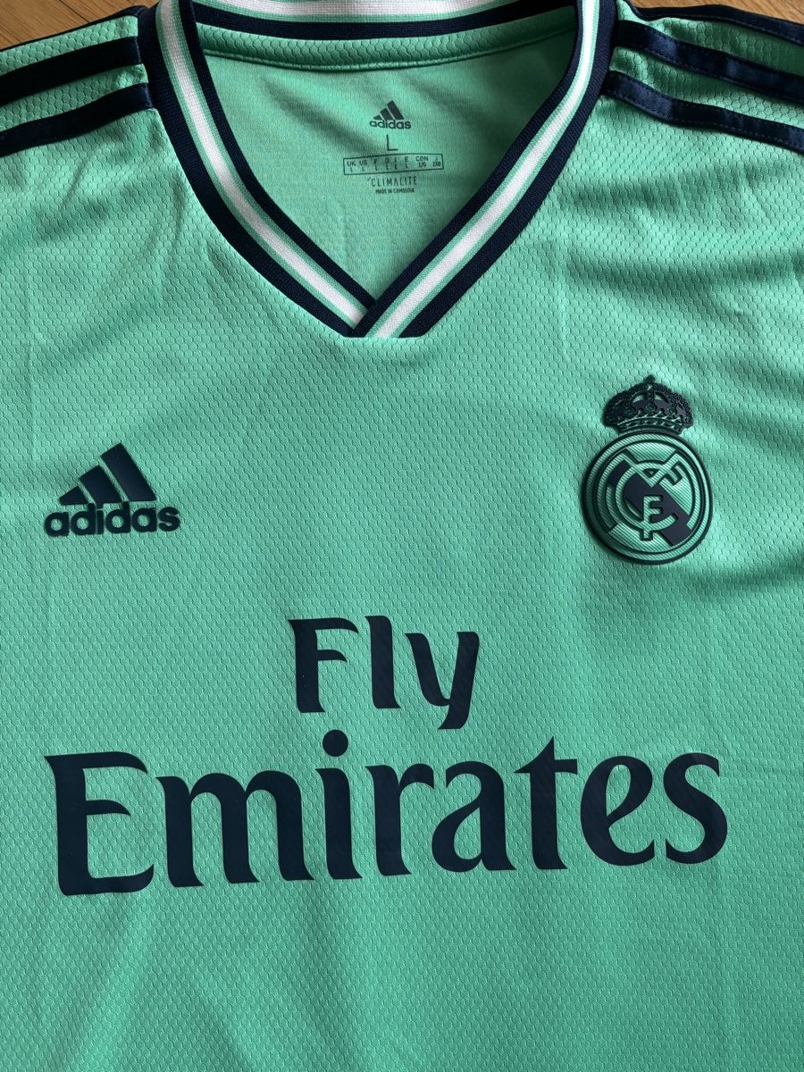 Adidas Canottiere & Pantaloni: Real Madrid Trikot Kroos – Usato da Zürich venduto da ChampShirts 3