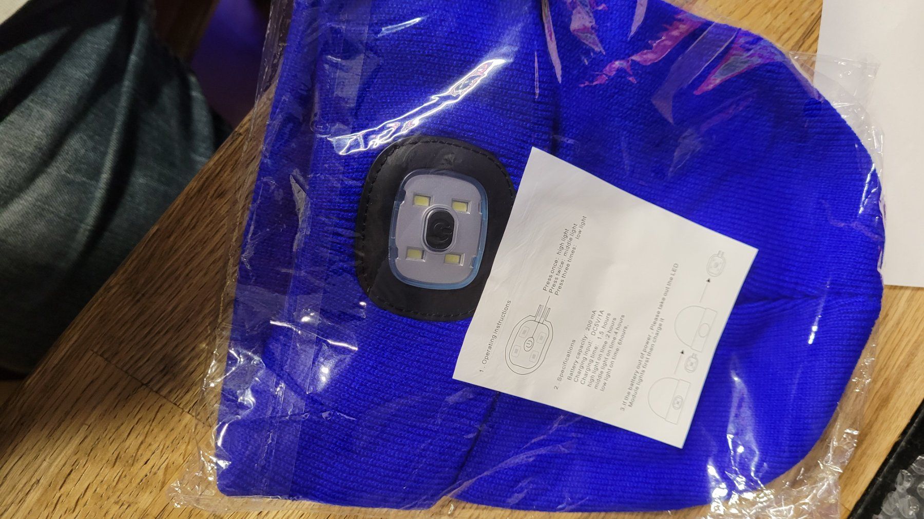 Copricapi, berretti & cappellini: Bonnet avec lampe led – Nuovo e nell'imballaggio originale da Saxon venduto da Sebdem 3
