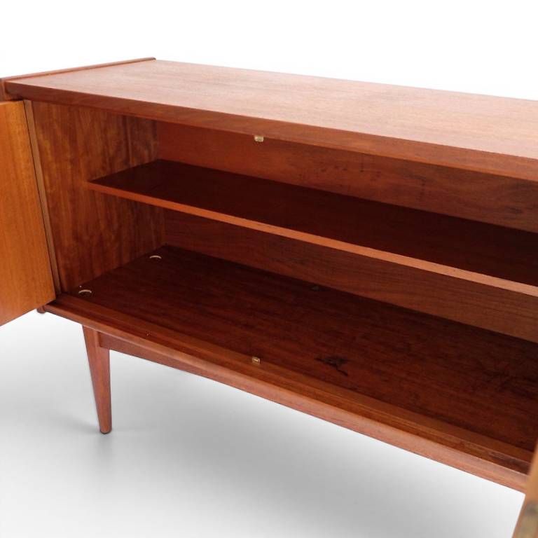 Cassettiere: Mid Century teak Sideboard XL – Usato da basel venduto da vintory.ch 4