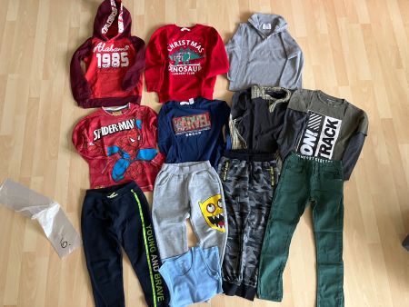 Kleiderpaket mit Jacke 122 (6)