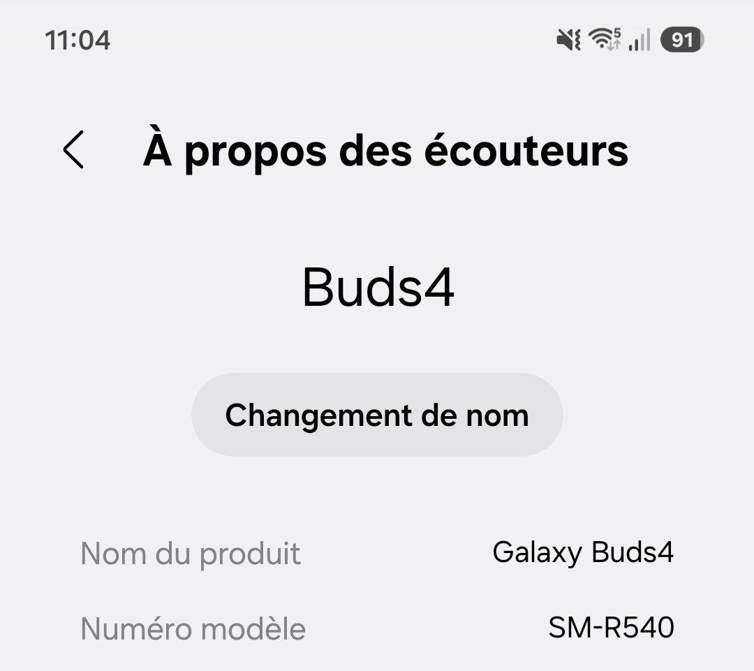 Samsung Cuffie: Samsung Galaxy Buds4 Kopfhörer – Usato da Yverdon-les-Bains venduto da pal_pn6d 1