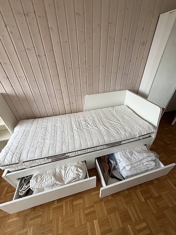 Letti: Lit ikea flekke avec matelas – Usato da Tolochenaz venduto da cla_8q85 1