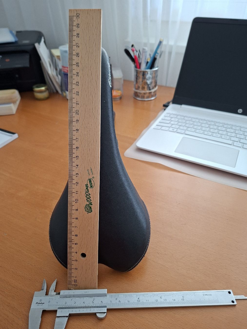 Pièces détachées: Fahrradsattel schwarz – D'occasion à Uster par mak_mw2n 1