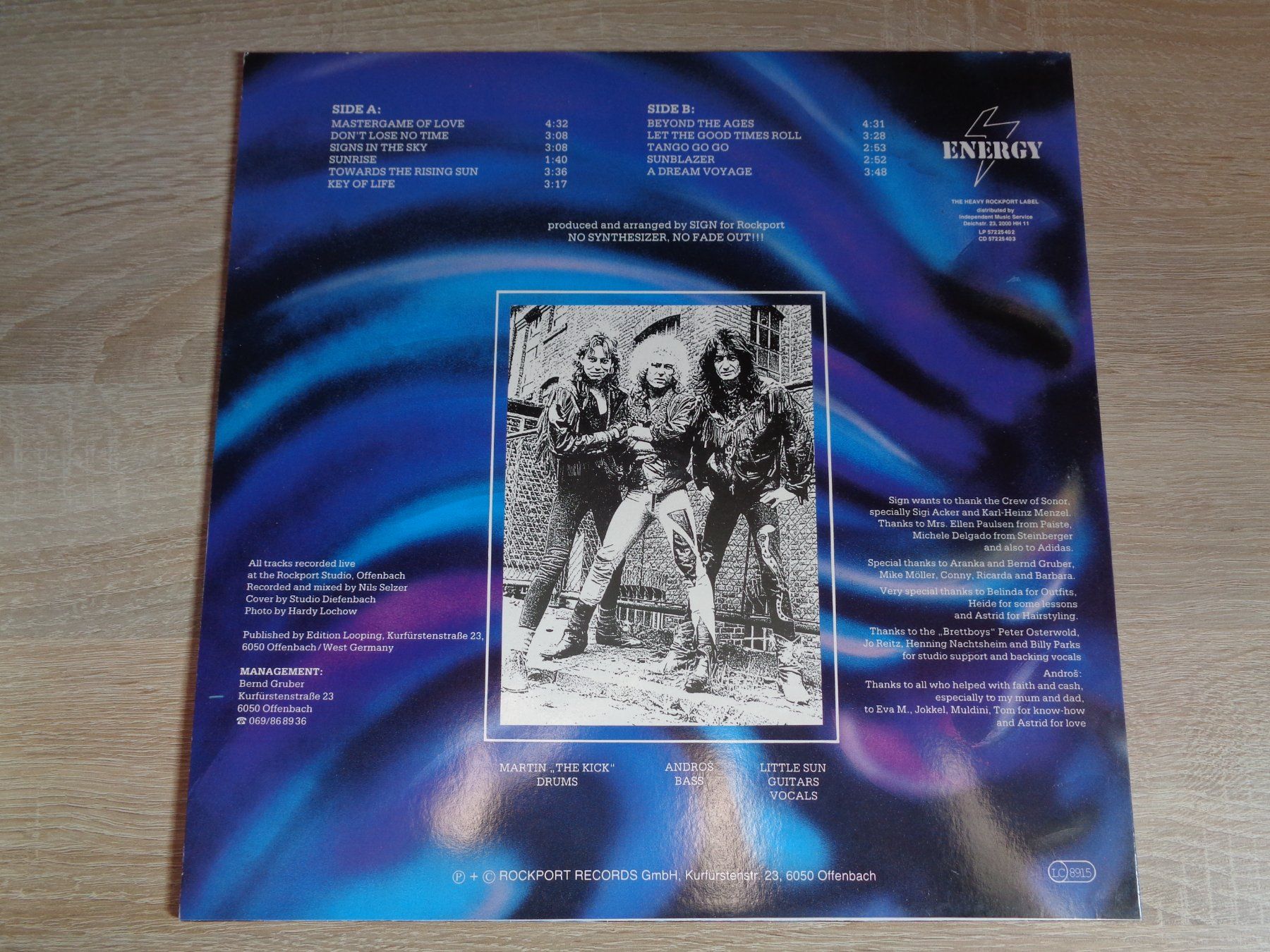 Dischi in vinile: SIGN - II  (LP) – Usato da Weiningen ZH venduto da Princebebe 1