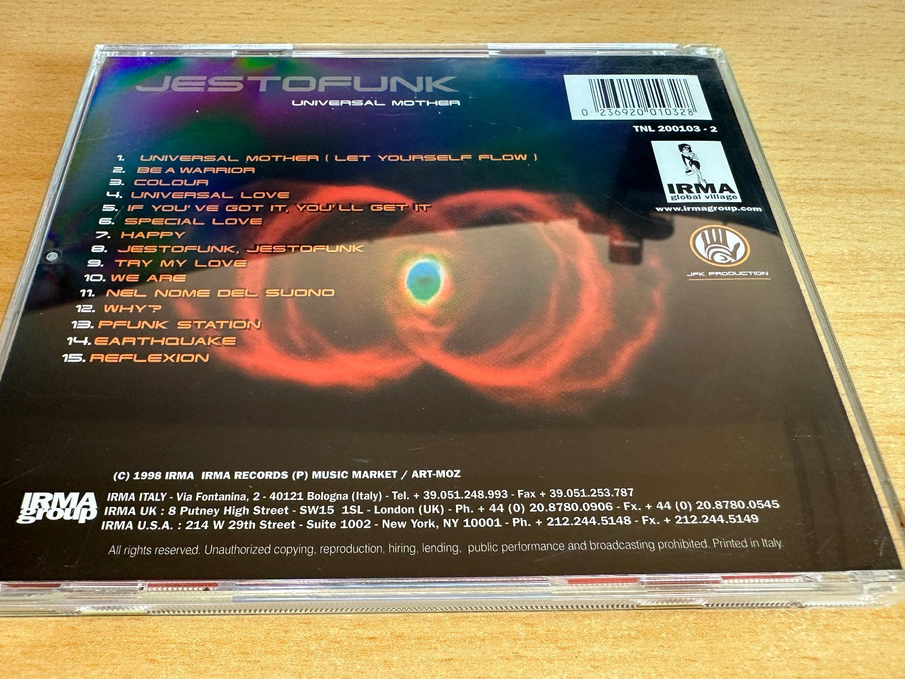 CDs: Jestofunk – Universal Mother – Gebraucht aus Rikon im Tösstal von Alpenmutz 1
