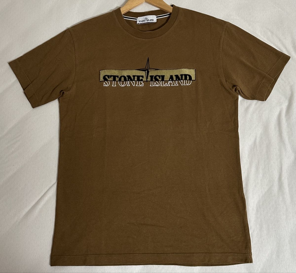 Stone Island T-shirt: Stone Island tshirt G M/L – Usato da Maienfeld venduto da tobeyl2020 8