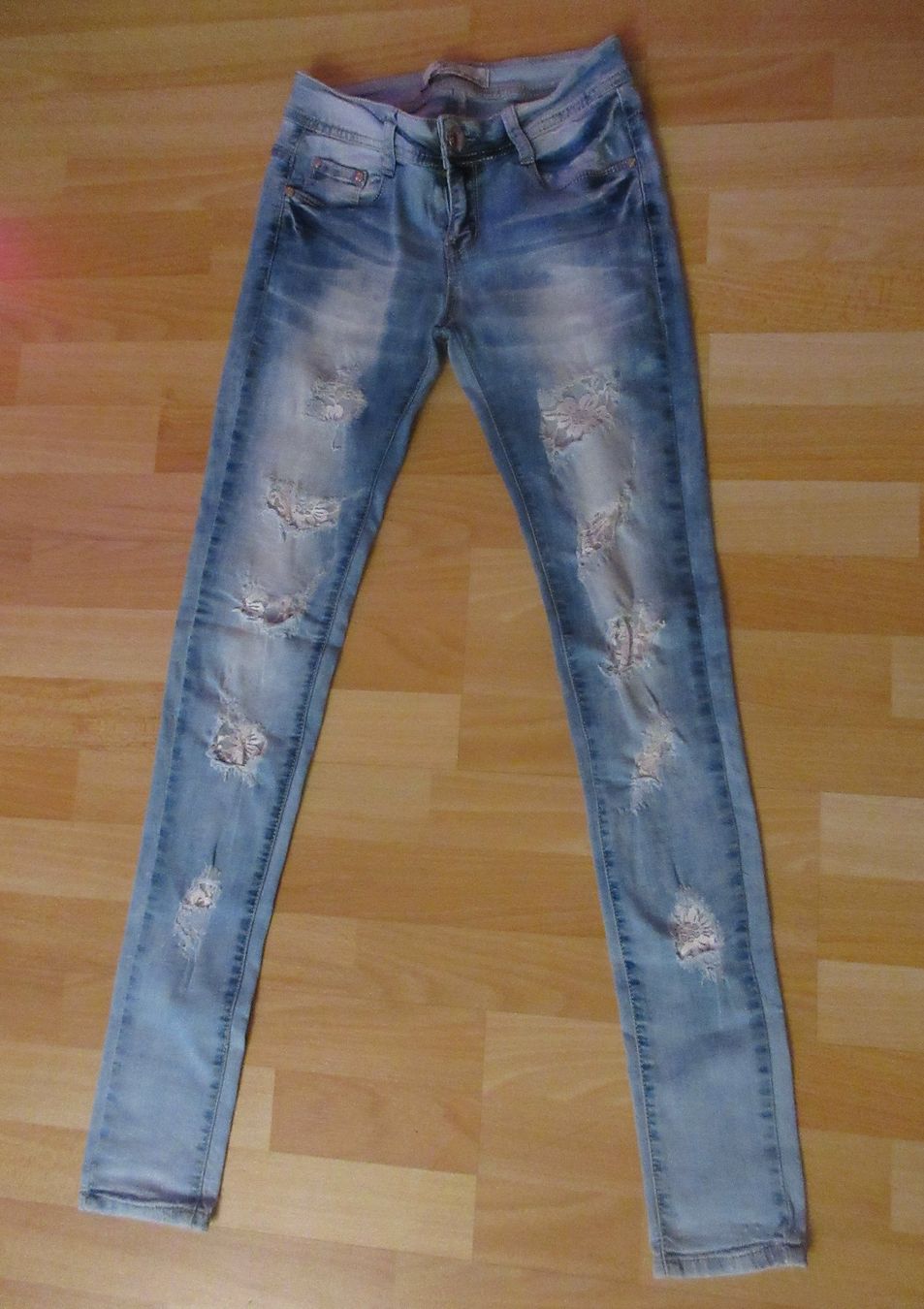 Hosen: Jeanshose Grösse 34 XS – Gebraucht aus Kaisten von renault015