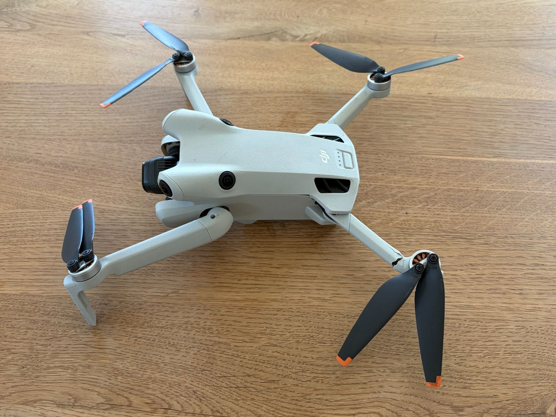 DJI Modellismo RC: DJI Mini 4 Pro DEFEKT – Difettoso da Thalheim AG venduto da akxr 2