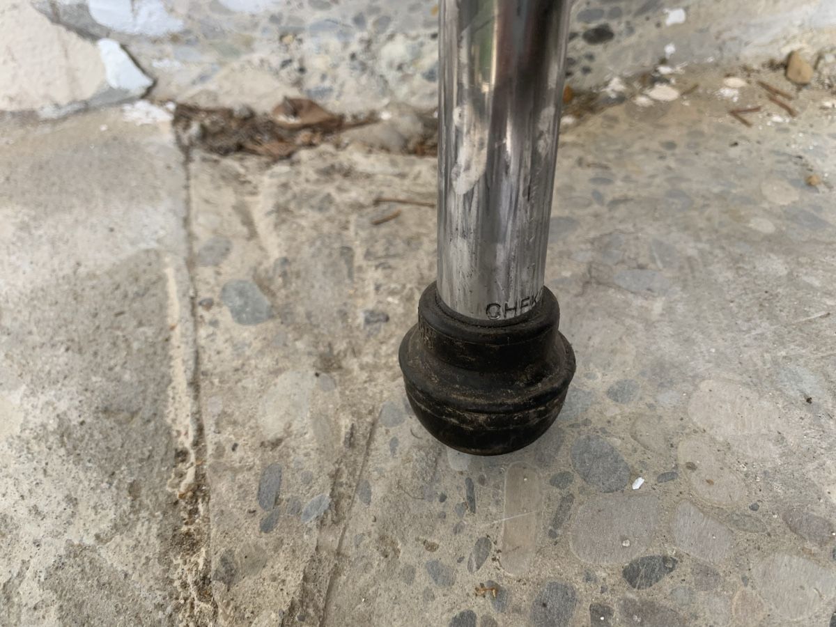Giocattoli: Pogo Stick von Qu-ax – Usato da Biberist venduto da coffee13 3
