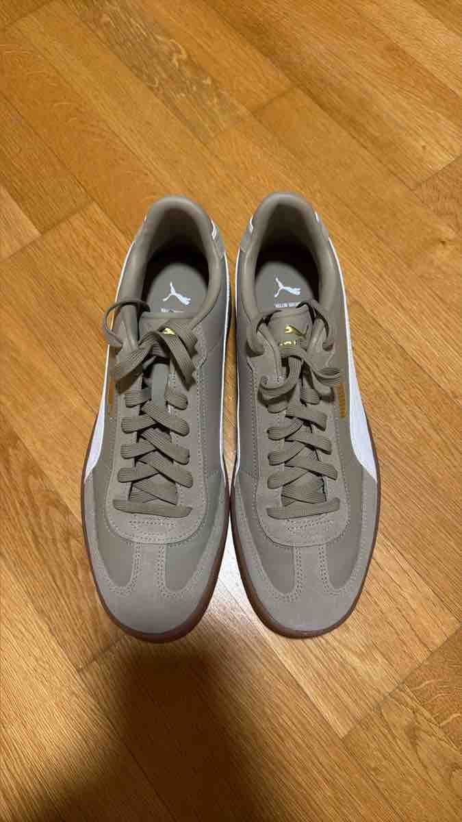 Puma Herrenschuhe: Puma Sneaker Herren Grösse 45 beige – Neu (gemäss Beschreibung) aus Bülach von Bestseller30 1