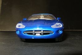 Jaguar XK8