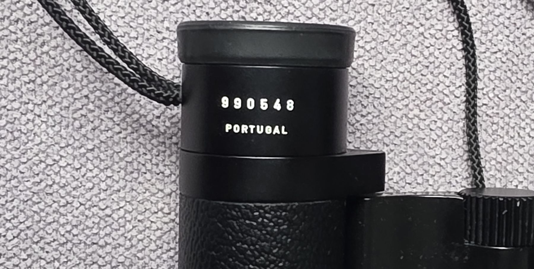 Leica Binocoli: Leitz Trinovid 10x22 C Fernglas – Usato da Bern venduto da Kocholo 5