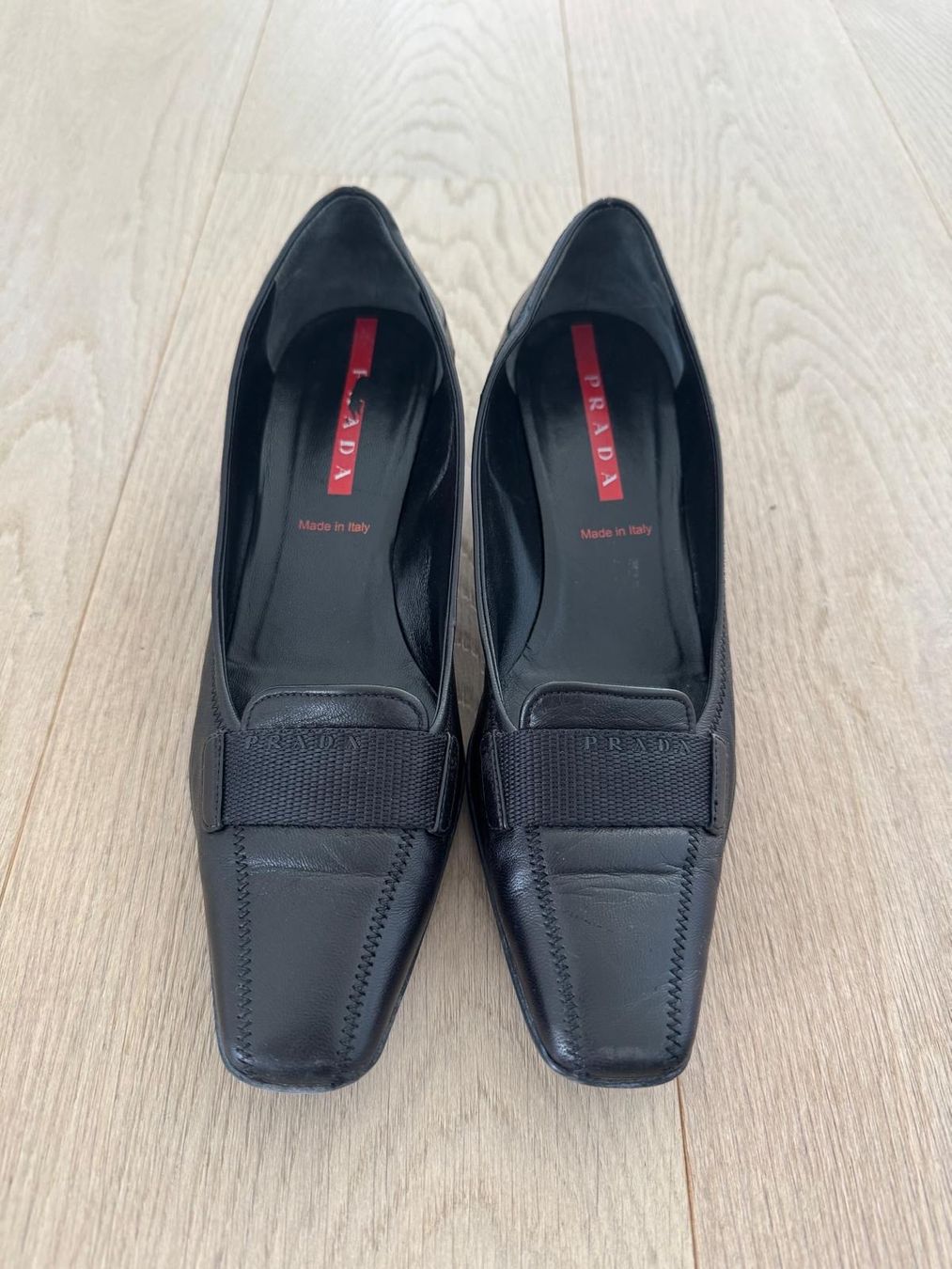 Prada Damenschuhe: Prada Damenschuhe – Gebraucht aus Zollikon von gab_v26c