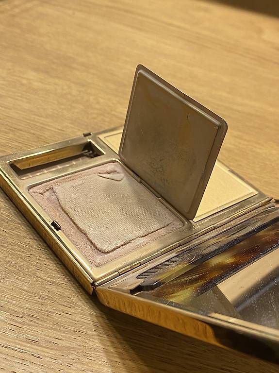 Make-up: Seltene Schminkdose – Usato da Zürich venduto da TruudiT 2