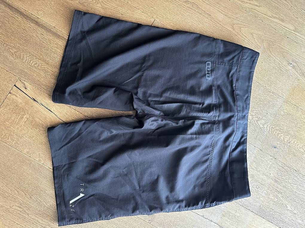 Pantaloni: ION MTB Hosen kurz – Usato da Stans venduto da stanser81 1