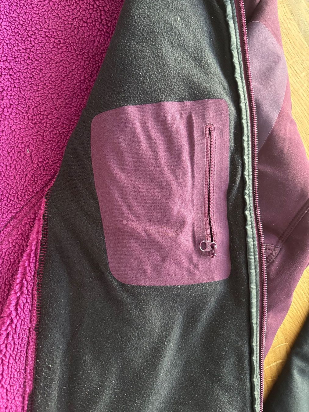 Arcteryx Giacche: arcteryx jacke warm gr L winddicht – Usato da Geuensee venduto da sonnetje 6