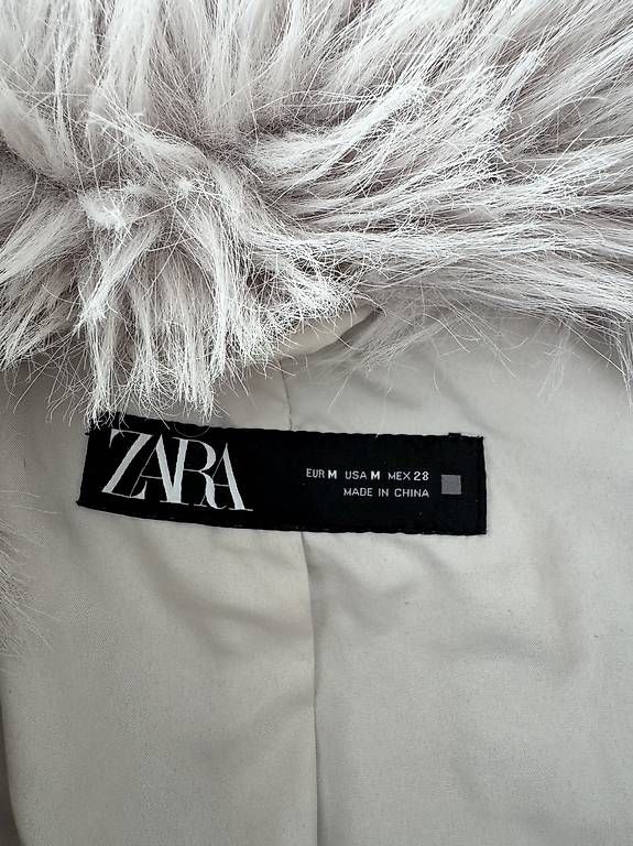Cappotti: Zara Mantel – Usato da Waltenschwil venduto da shelly_m 1