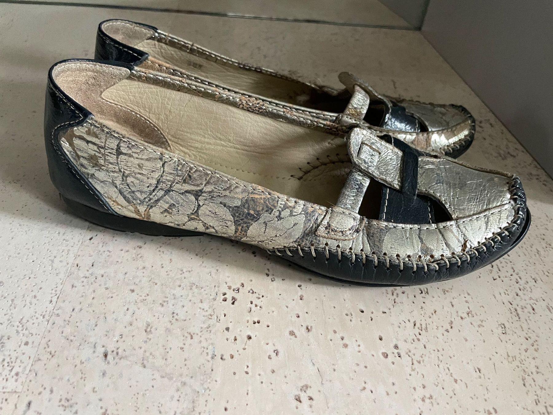 Scarpe da donna: Damen Halbschuhe Gr 39 – Usato da Volketswil venduto da n_r_5gdf