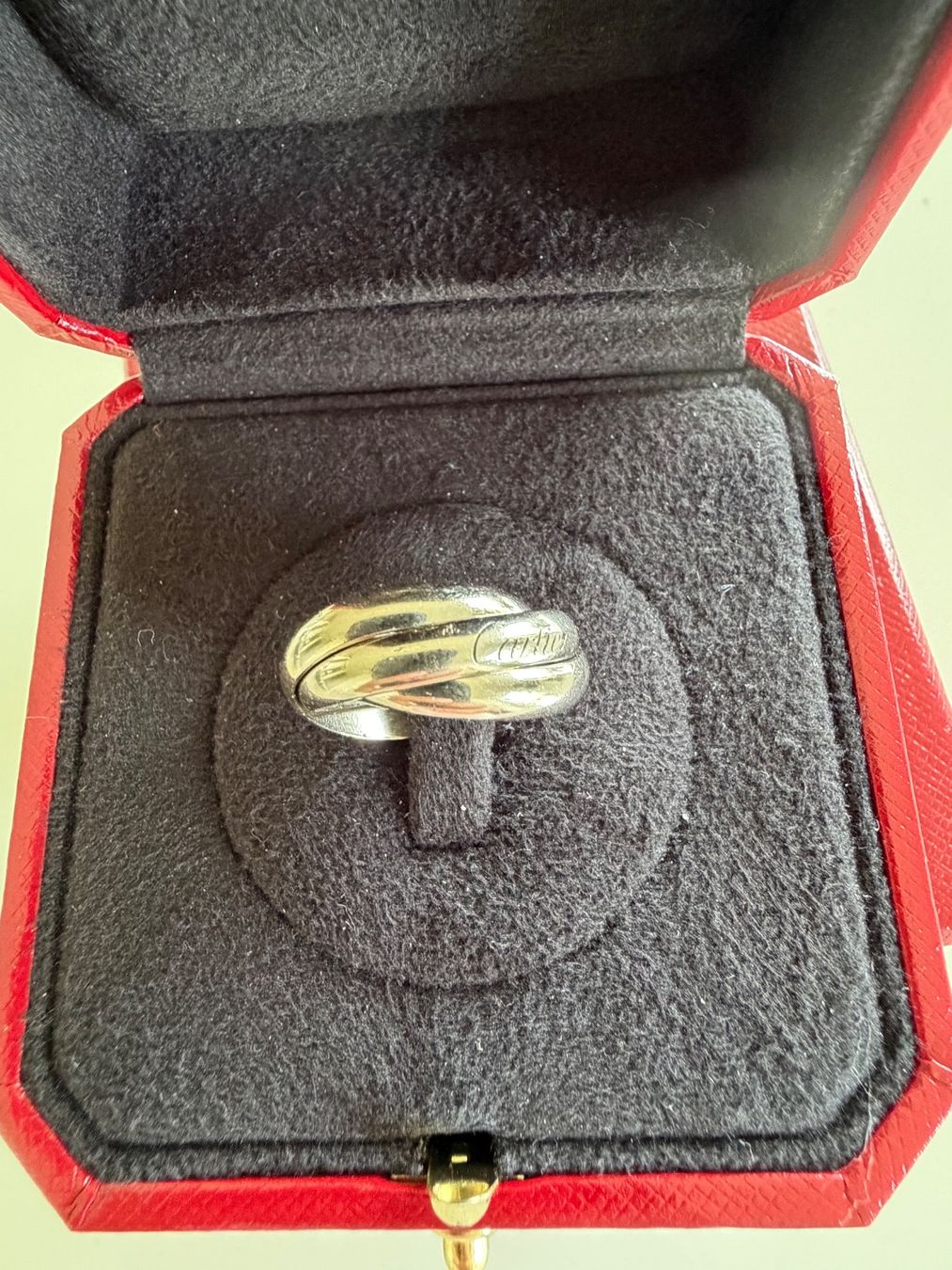 Cartier Ringe: Cartier Trinity Ring Weissgold – Gebraucht aus Islisberg von DaisyXX 5