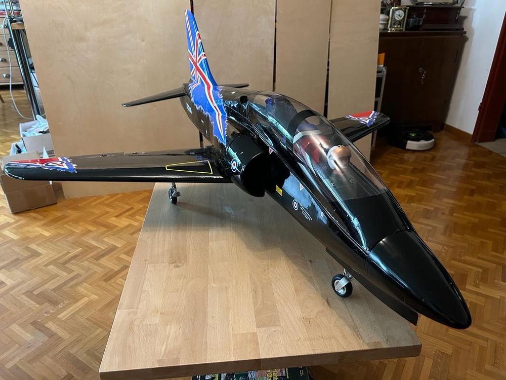 hawk hrf mit einzihfahrwerk (Gebraucht) in neuenkirch für CHF 267 – nur ...