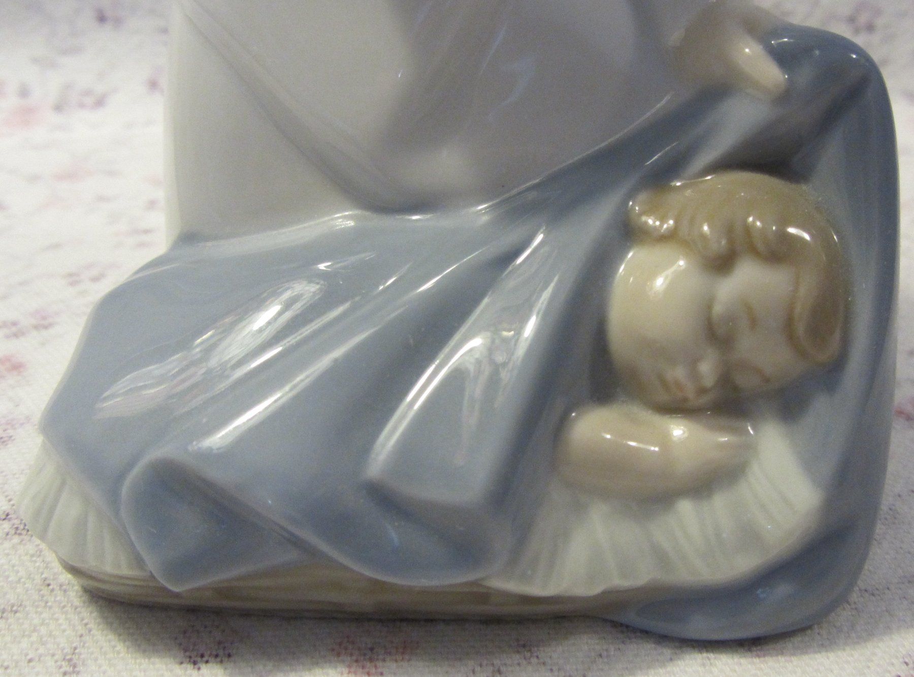 Lladro Statuette: Lladro - Wunderschöner Engel mit schlafendem Baby – Usato da Zürich venduto da Adebar0 4