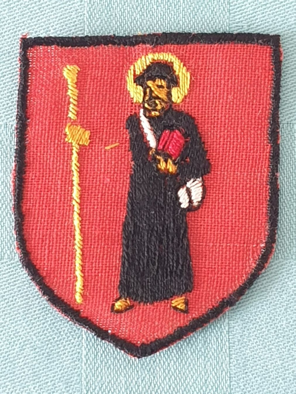 Plaketten & Abzeichen: Vintage Badge Kantons - Wappen Glarus ST. GALLER STICKEREI – Gebraucht aus Mörschwil von spirspi