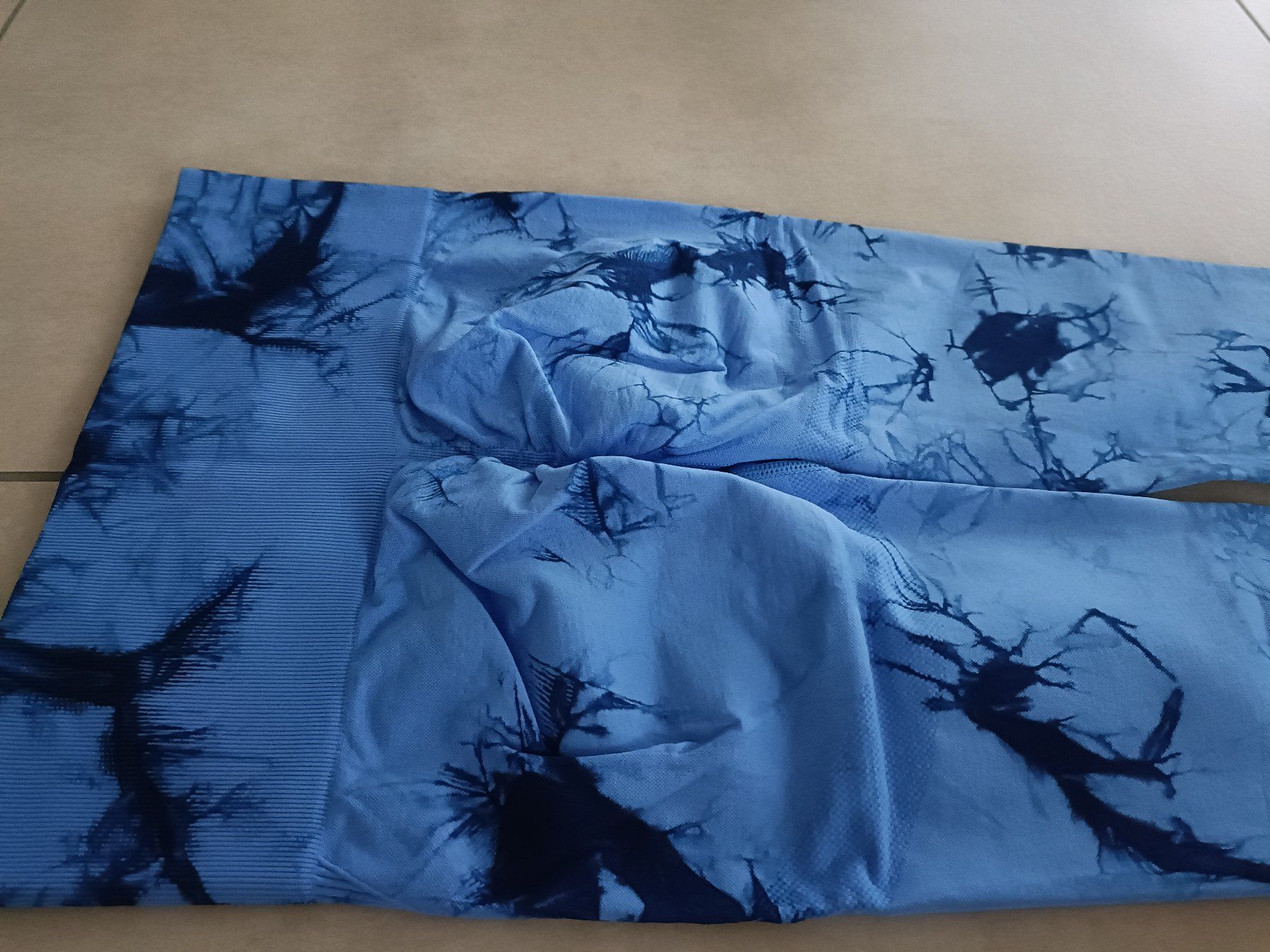 Leggings: Batik Leggings - Grösse S – Nuovo e nell'imballaggio originale da Rickenbach b. Wil venduto da Beautiful.Things 4