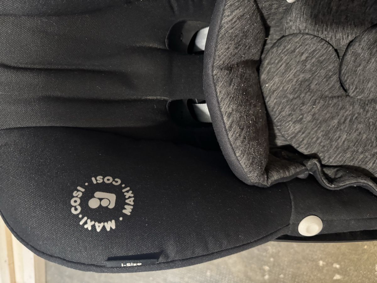 Maxi-Cosi Auto-Kindersitze: Maxi-Cosi i-Size Kindersitz – Gebraucht aus Solothurn von mirjam_123 1