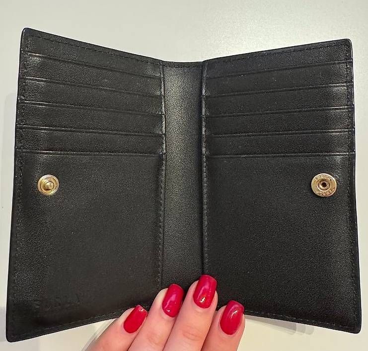 Furla Portamonete: Portemonnaie Furla + Postzustellung – Usato da Zürich venduto da ani_m8q2 2